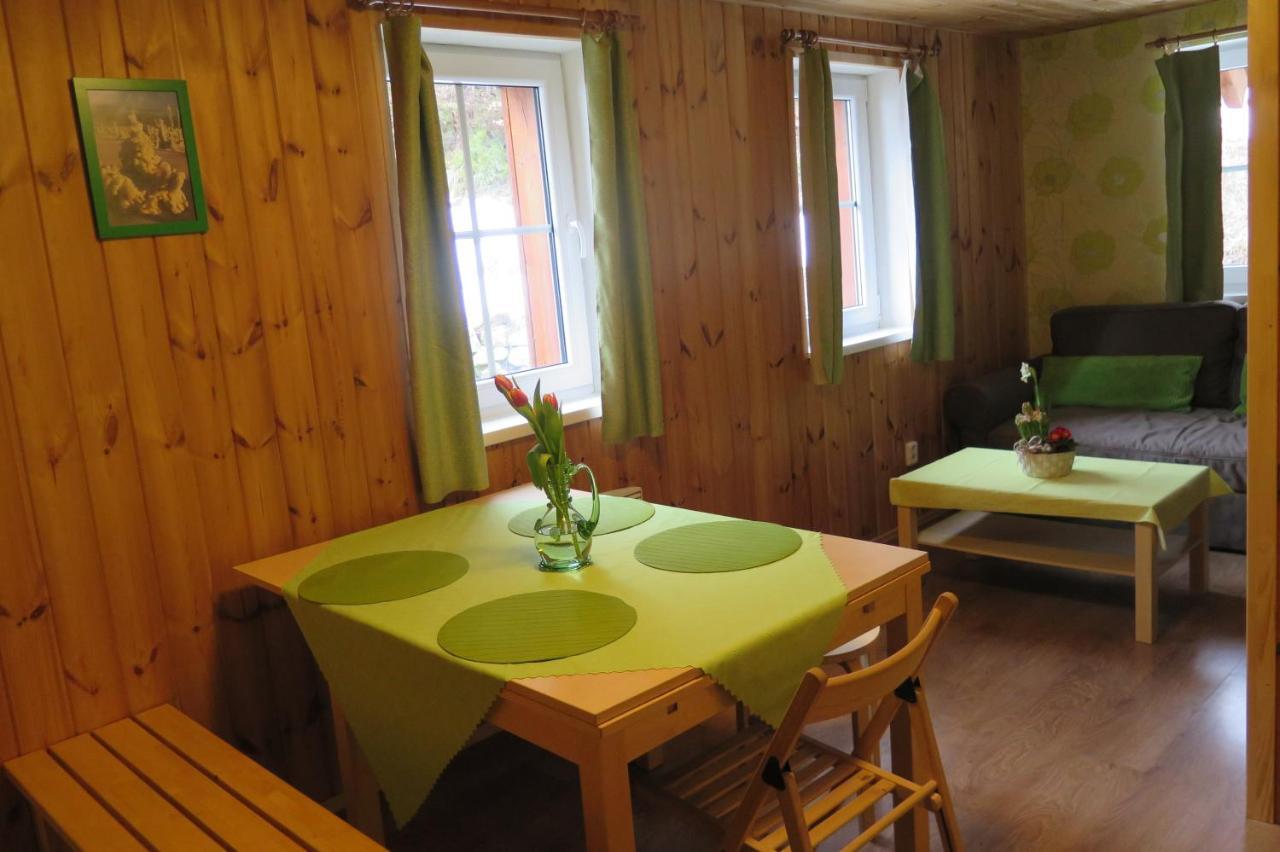 Apartments Skiareal U Vodarny Bedrichov ヤノフ・ナト・ニソウ エクステリア 写真